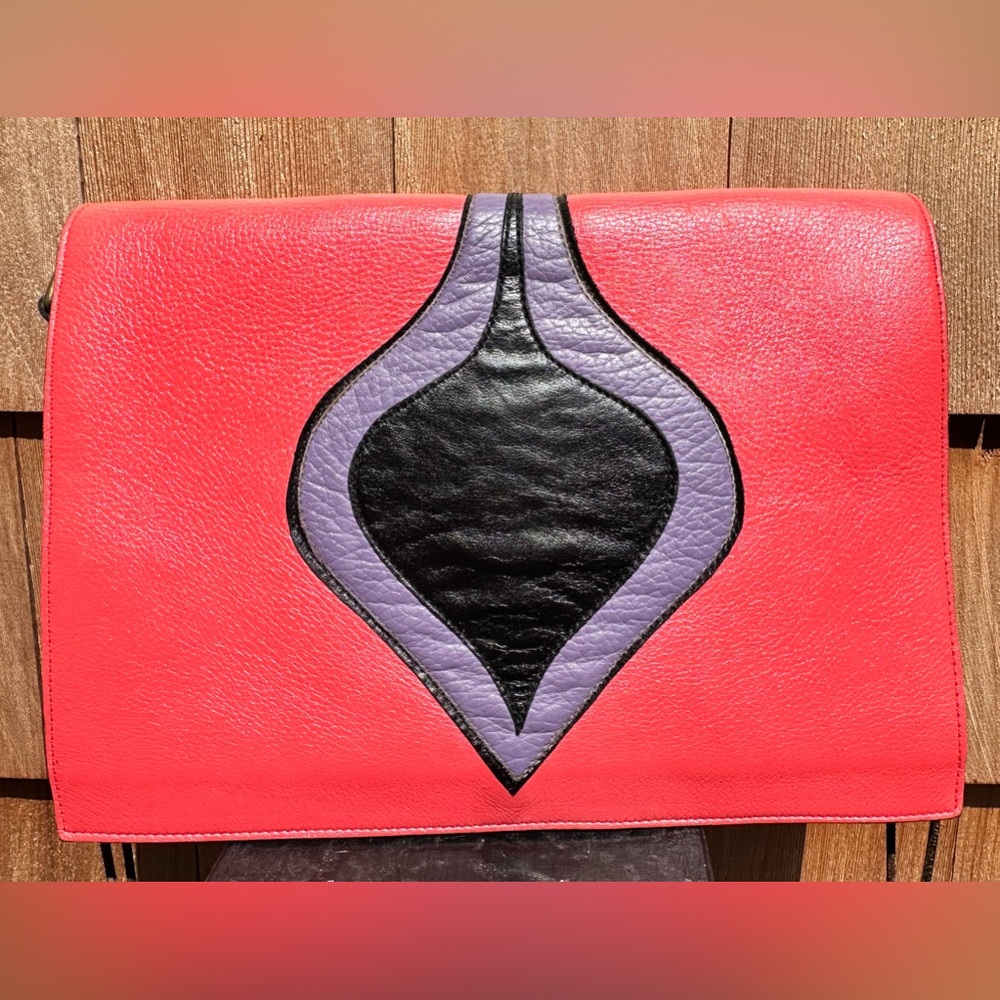 Vintage 1970s-1980’s Leather Crossbody/Shoulder Bag - Picture 5 of 14